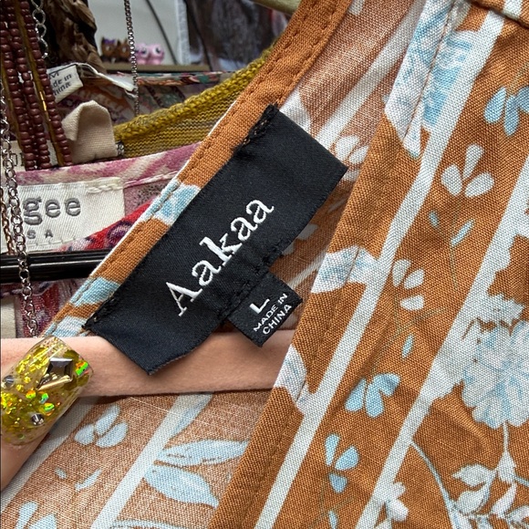 Aakaa Floral Long Sleeve Dress in Orange and White - Picture 2 of 3